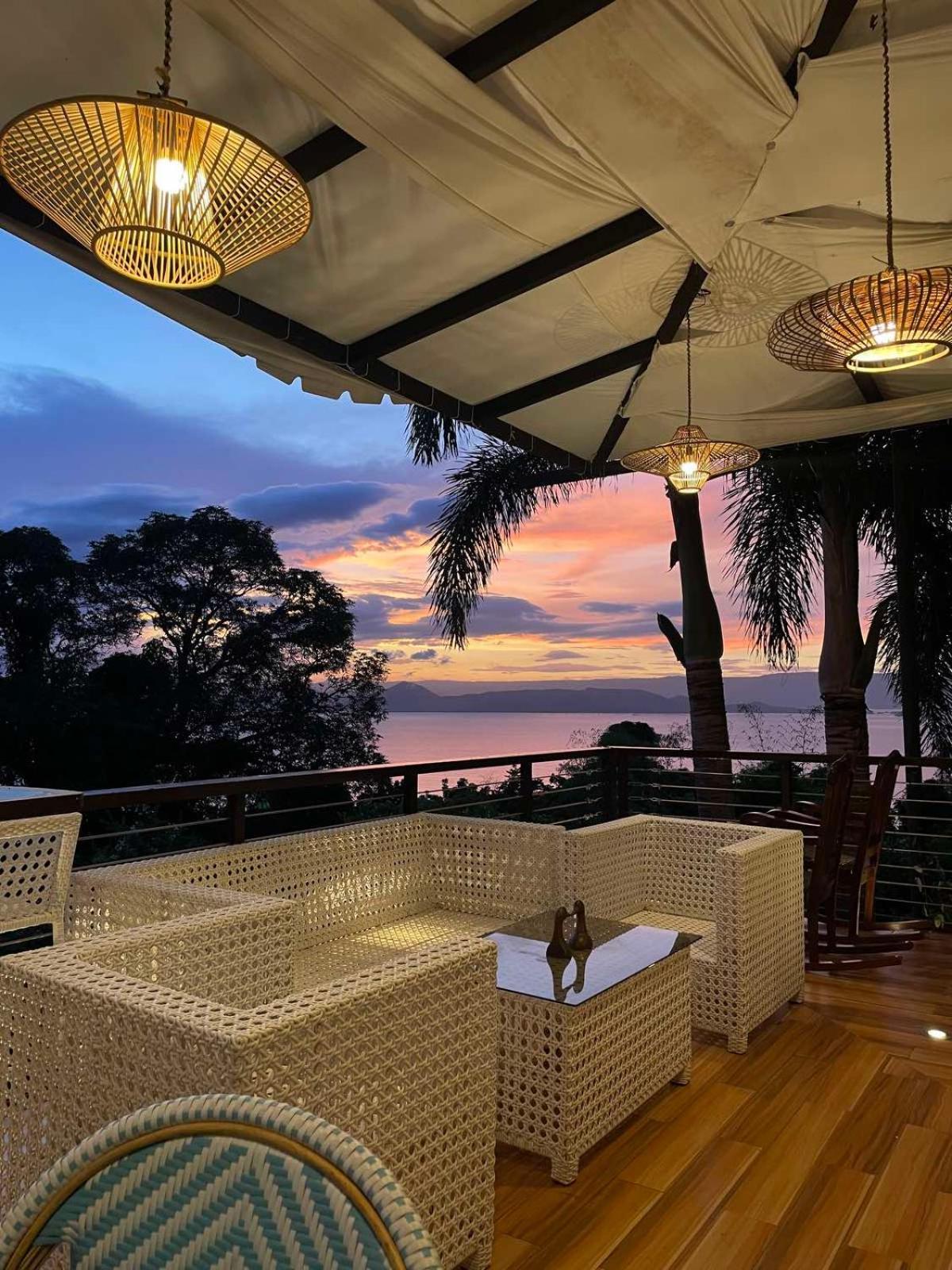 Villas By Eco Hotels Mataasnakahoy Luaran gambar